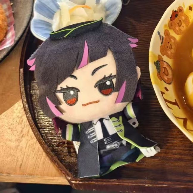 10cm Stuffed Twisted Lilia Van - đánh giá và giá Anime Merchandise For Sale